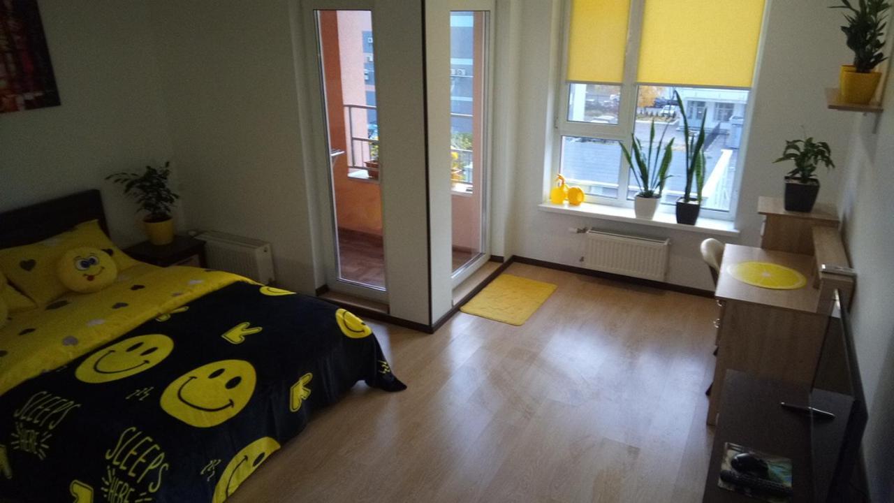 Positive Smile Studio Apartment In The Colorful Comfort Town Residental Complex. Kt-06. Kyiv Exterior photo