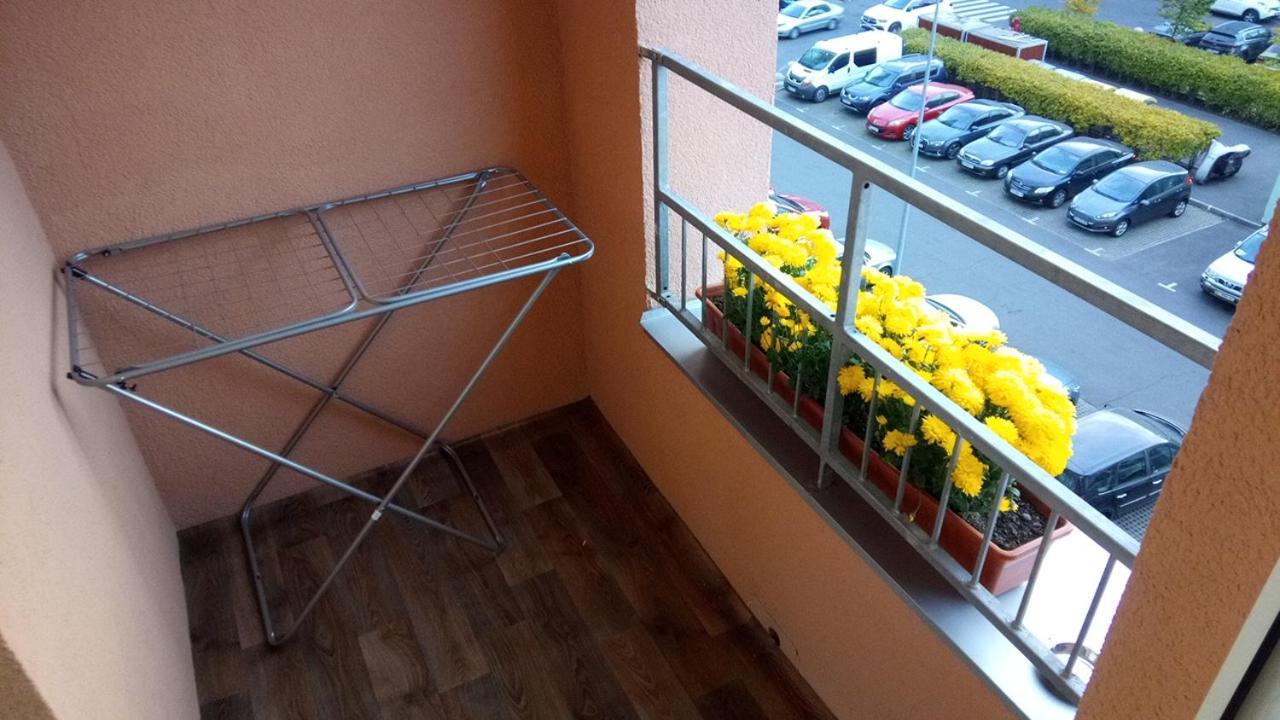 Positive Smile Studio Apartment In The Colorful Comfort Town Residental Complex. Kt-06. Kyiv Exterior photo